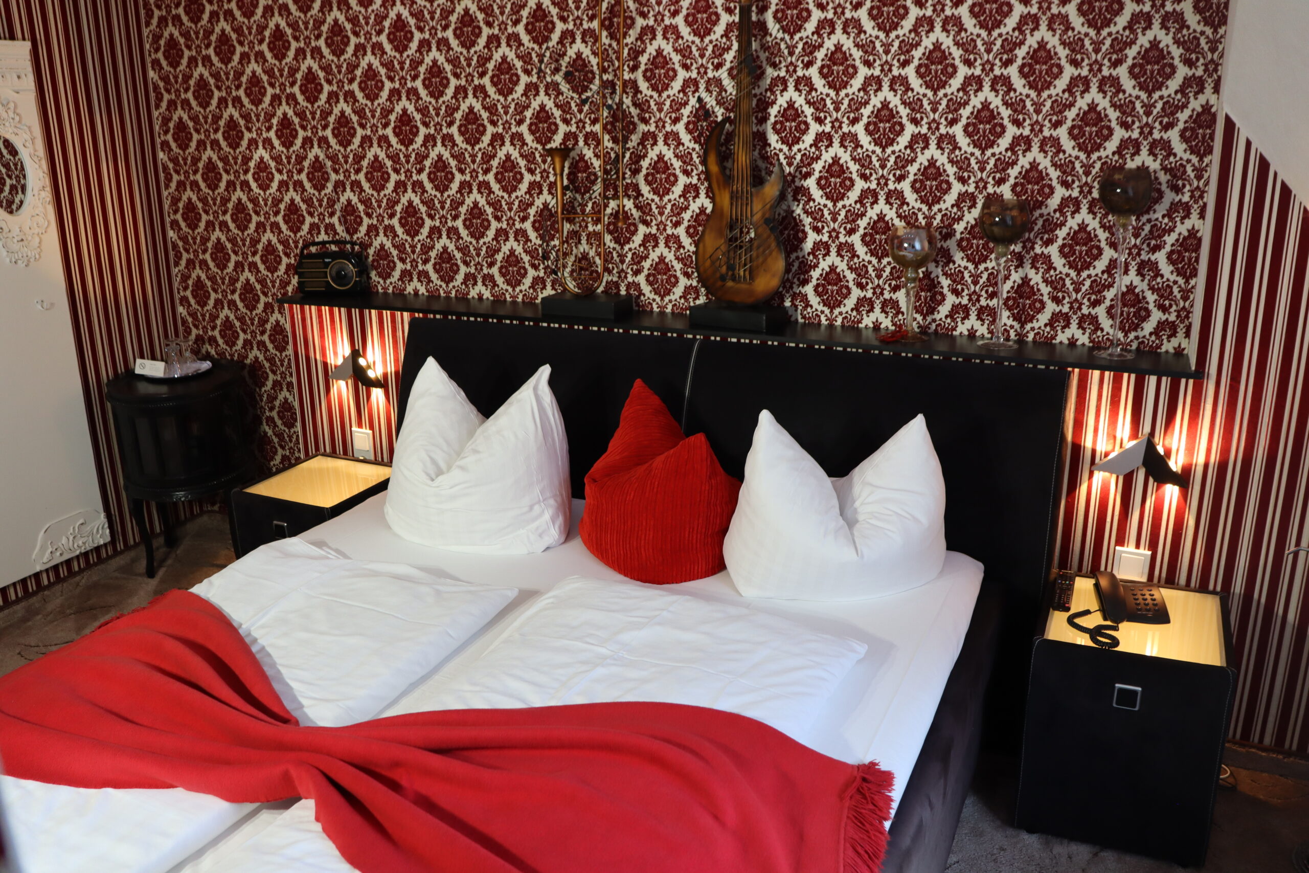 Suite 2